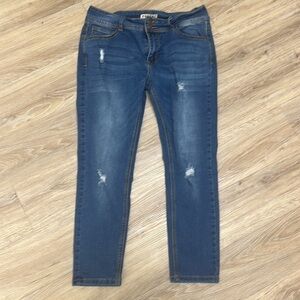 Encore Distressed Mid Rise Skinny Denim Jeans.  Size 13